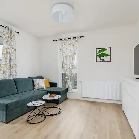 Lägenhetshotell Wellness Zone, Gym, Sauna, Jacuzzi & Children's In By Renters *