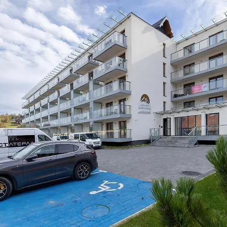 Wellness Zone, Gym, Sauna, Jacuzzi & Children's In By Renters Lägenhetshotell *