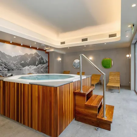 Wellness Zone, Gym, Sauna, Jacuzzi & Children's In By Renters Lägenhetshotell